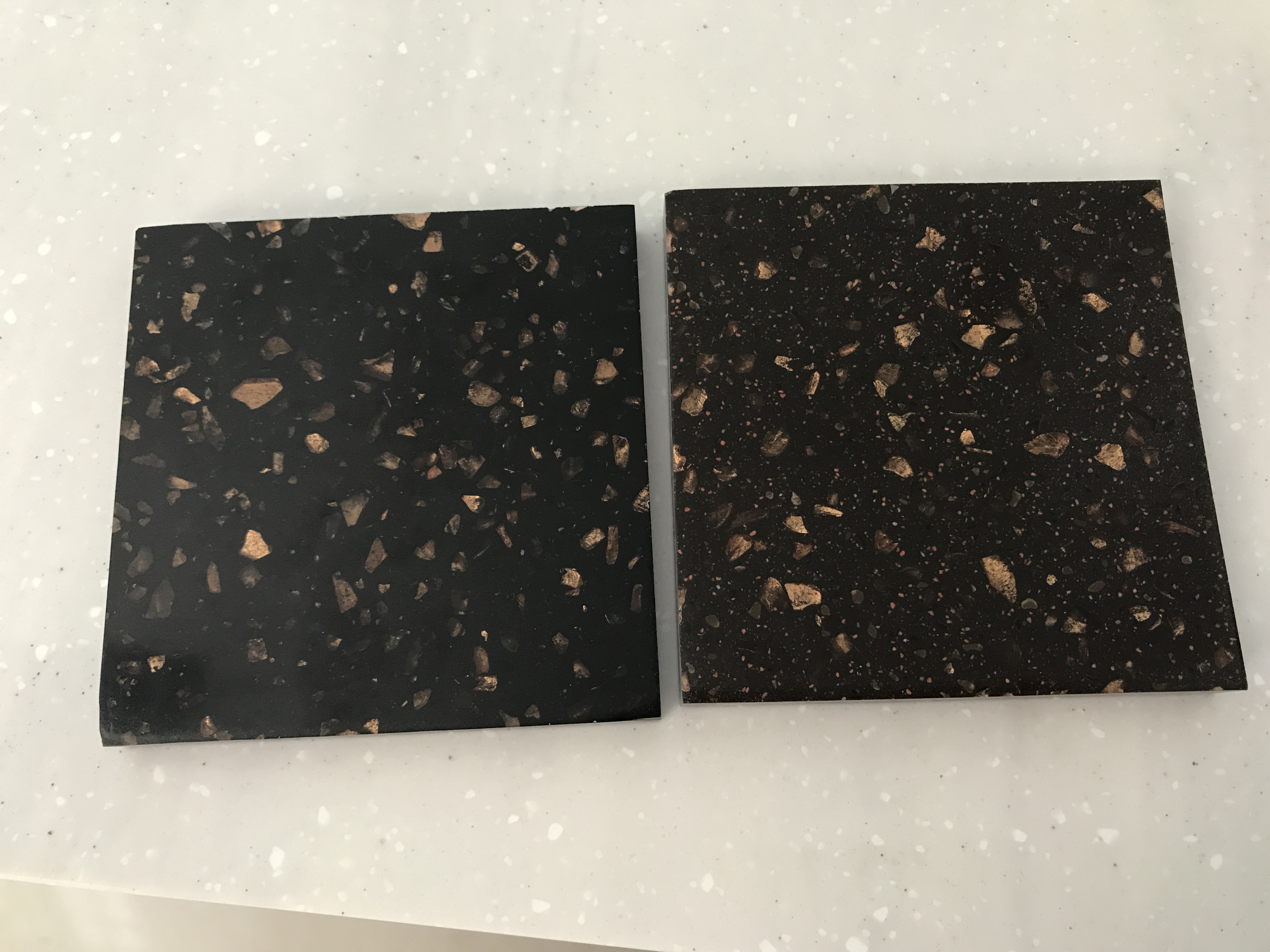 Losa de cuarzo Hoja de piedra artificial Encimeras de superficie sólida negra acrílica